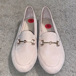 Pink Bamboo loafer size 6